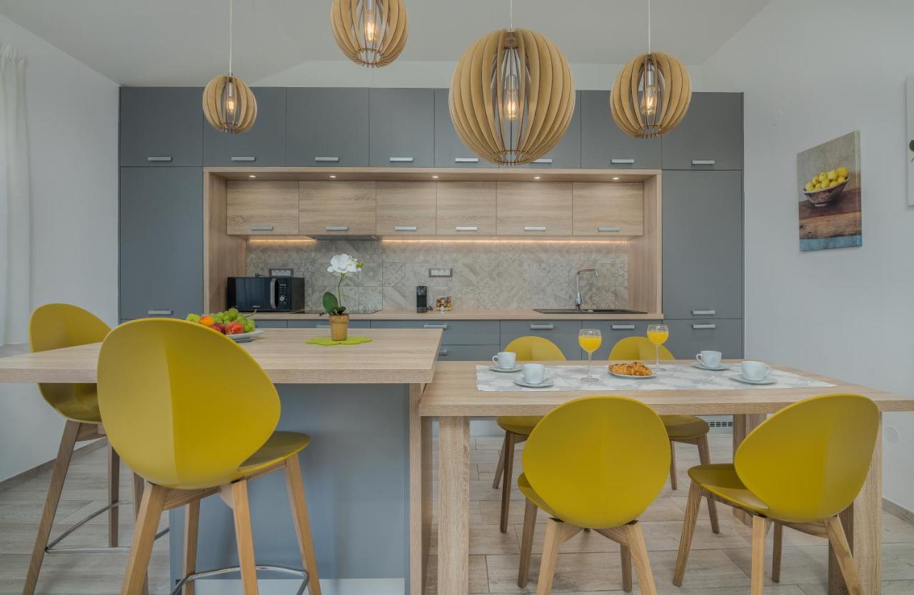 Apartment Sunshine Климно Екстериор снимка