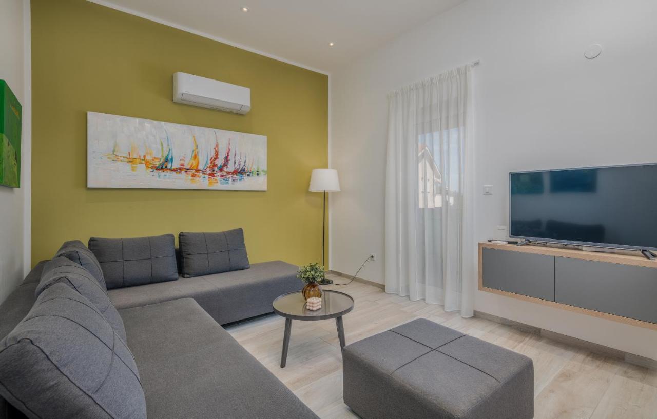 Apartment Sunshine Климно Екстериор снимка