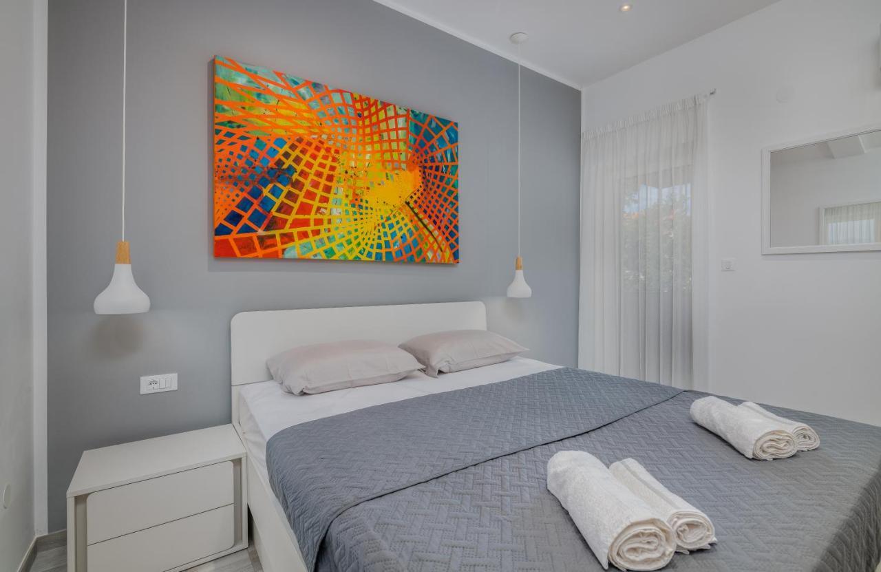 Apartment Sunshine Климно Екстериор снимка