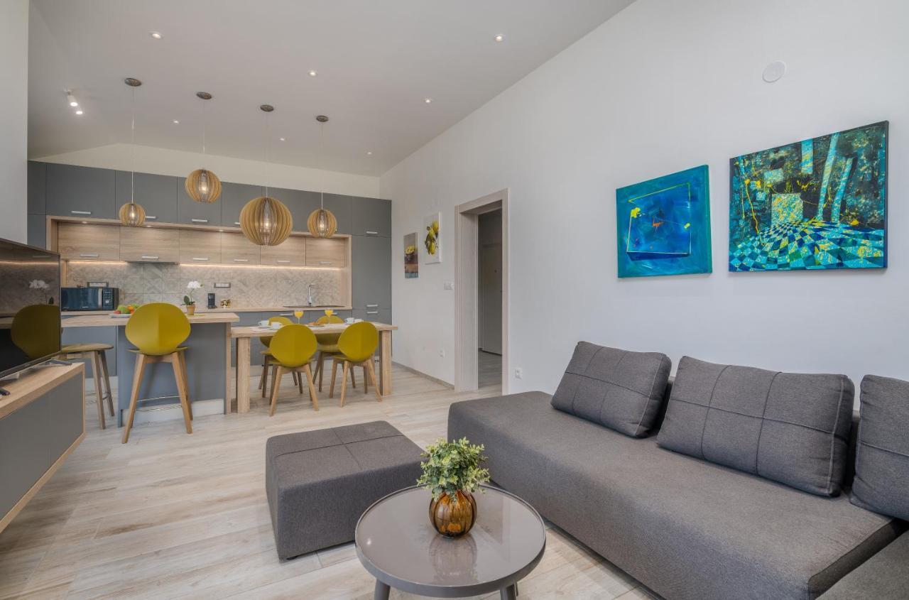 Apartment Sunshine Климно Екстериор снимка